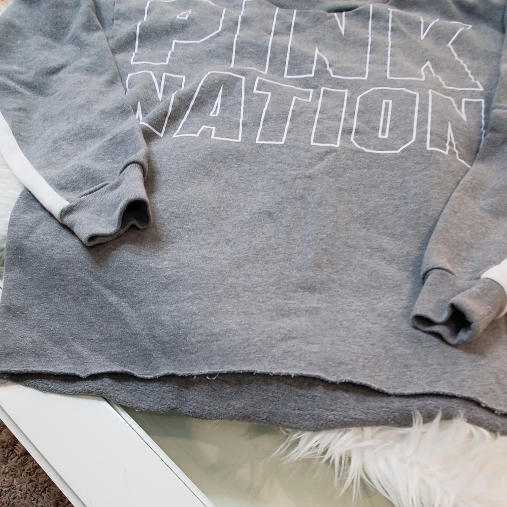 Victoria Secret Pink sweatshirt - Picture 4 of 4